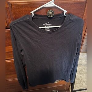 Black Nike dri fit long sleeve tee